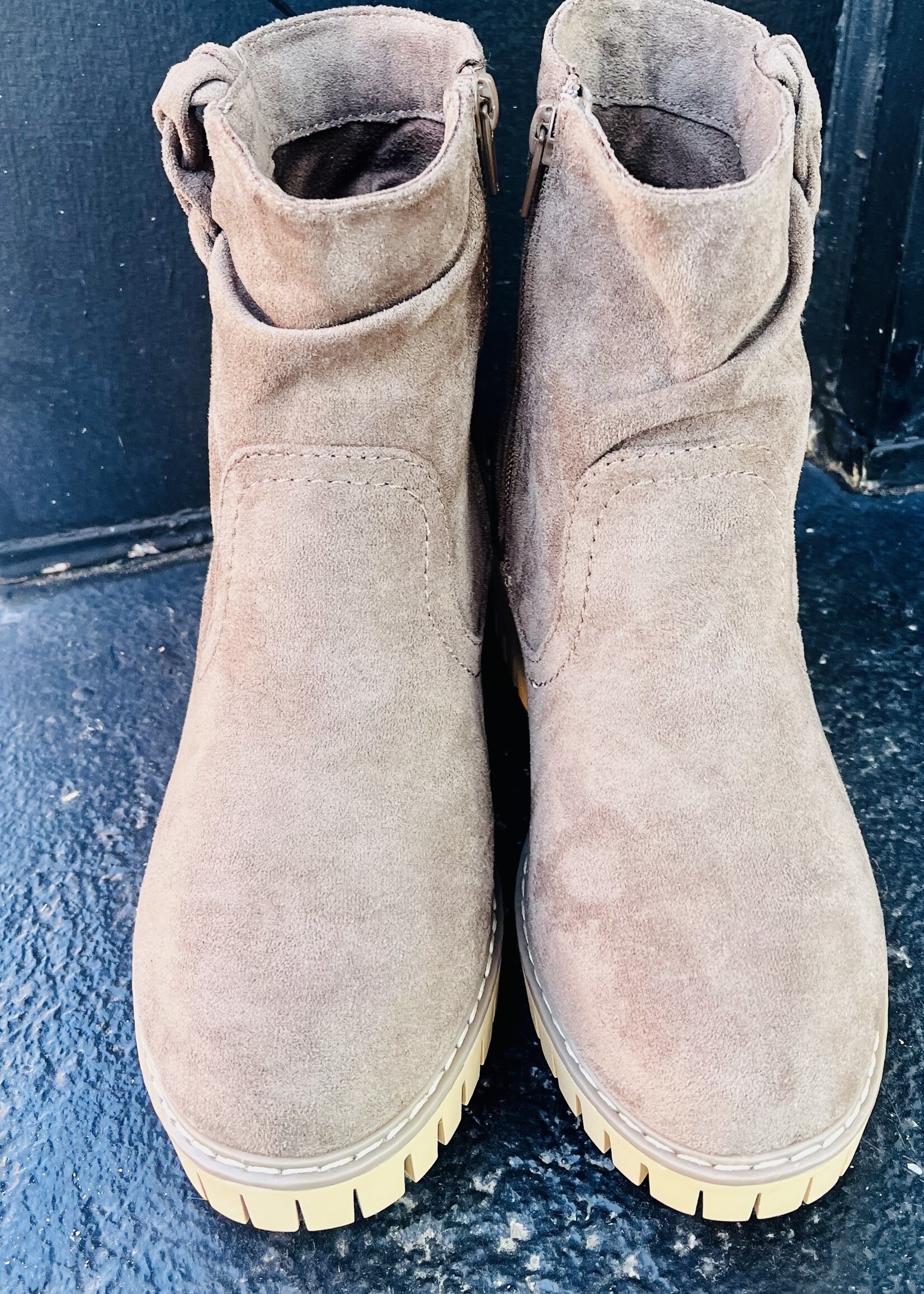 Very G The Demi Bootie in Ash Brown