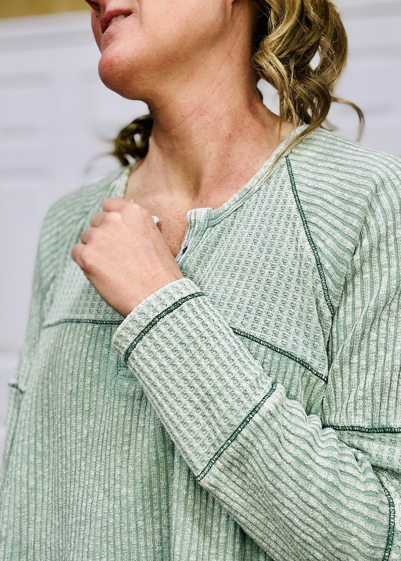 Easel Sage Thermal Henley