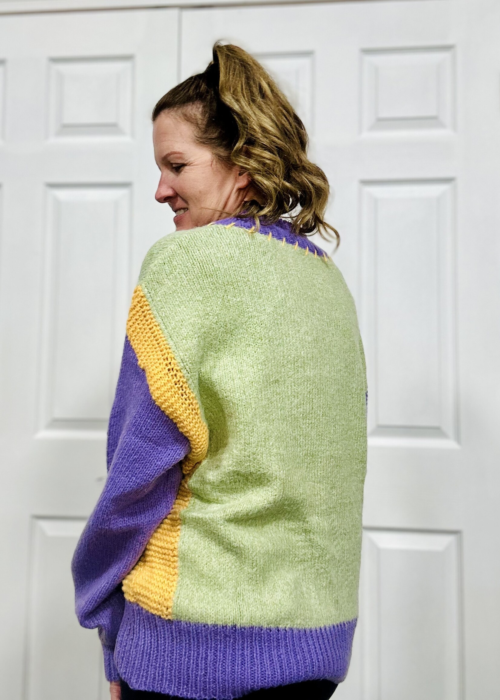 Easel Sage V-Neck Block Sweater