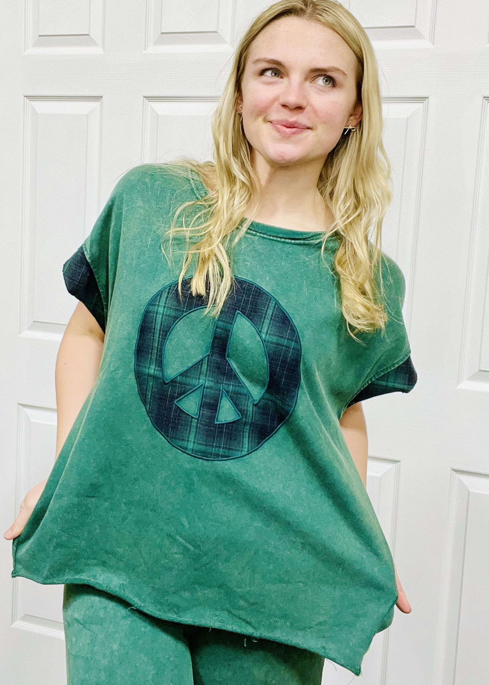 Green Mineral Washed Peace Top