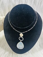 Silver Pearl Teardrop Pendant Necklace