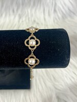 Periwinkle Gold Clover Bracelet