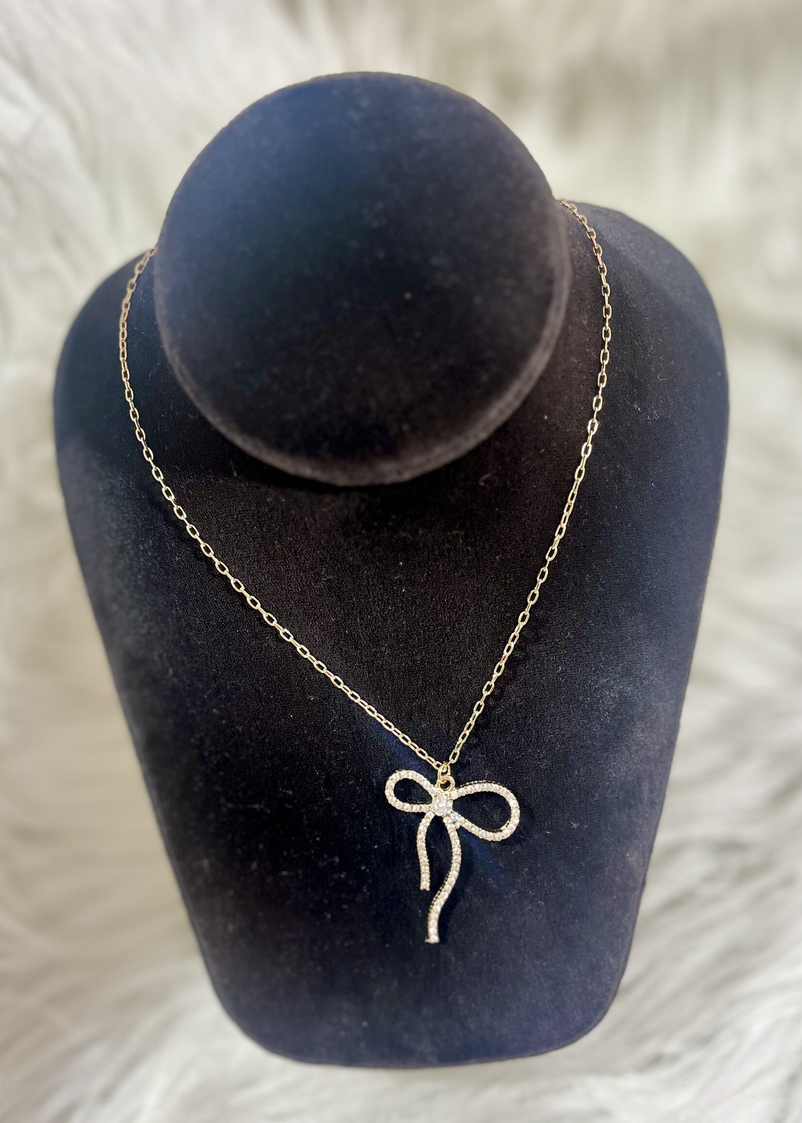 Attic Salt Boutique Gold Sparkle Flower Necklace
