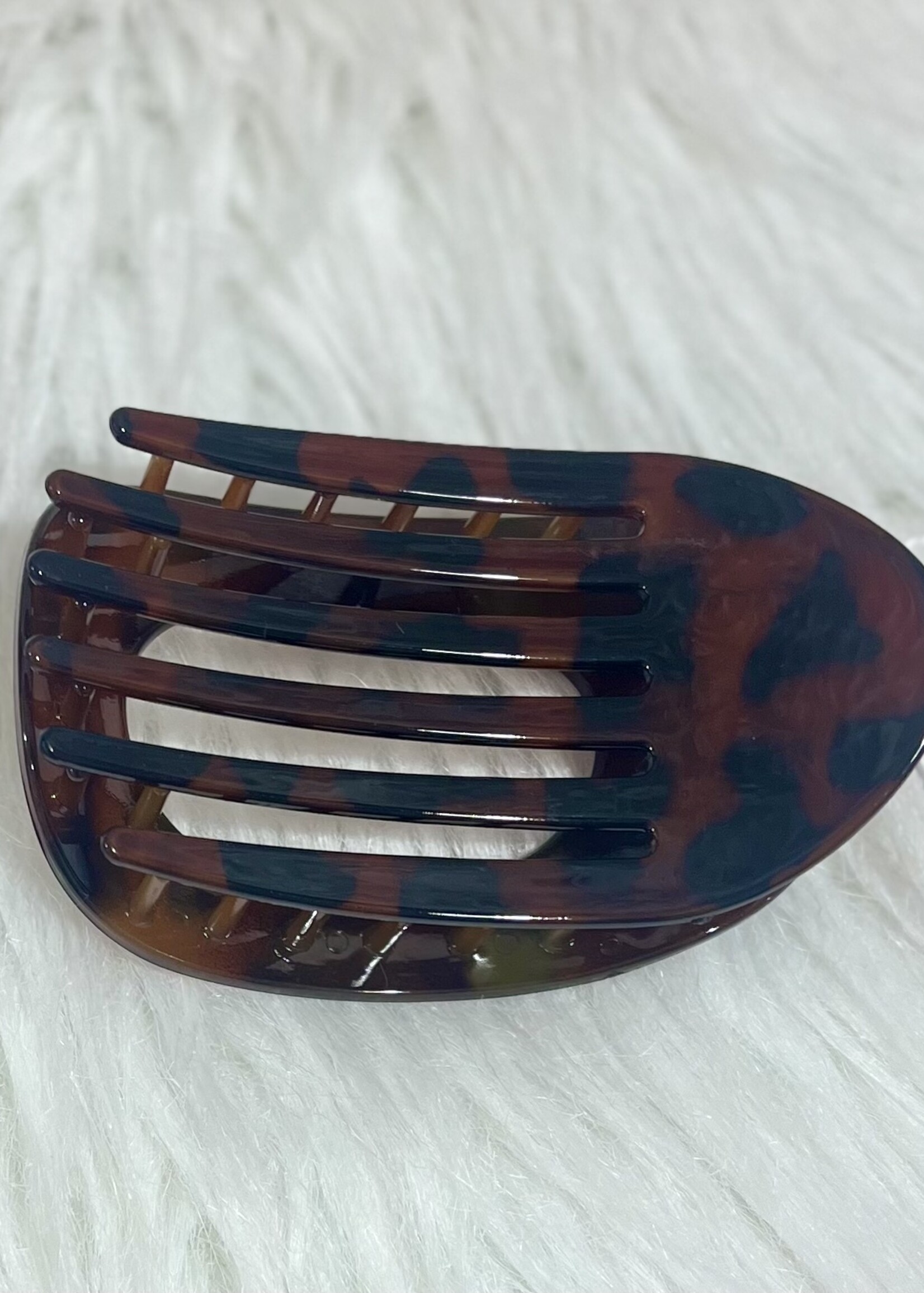 Dark Leopard Oval Flat Hair Clip