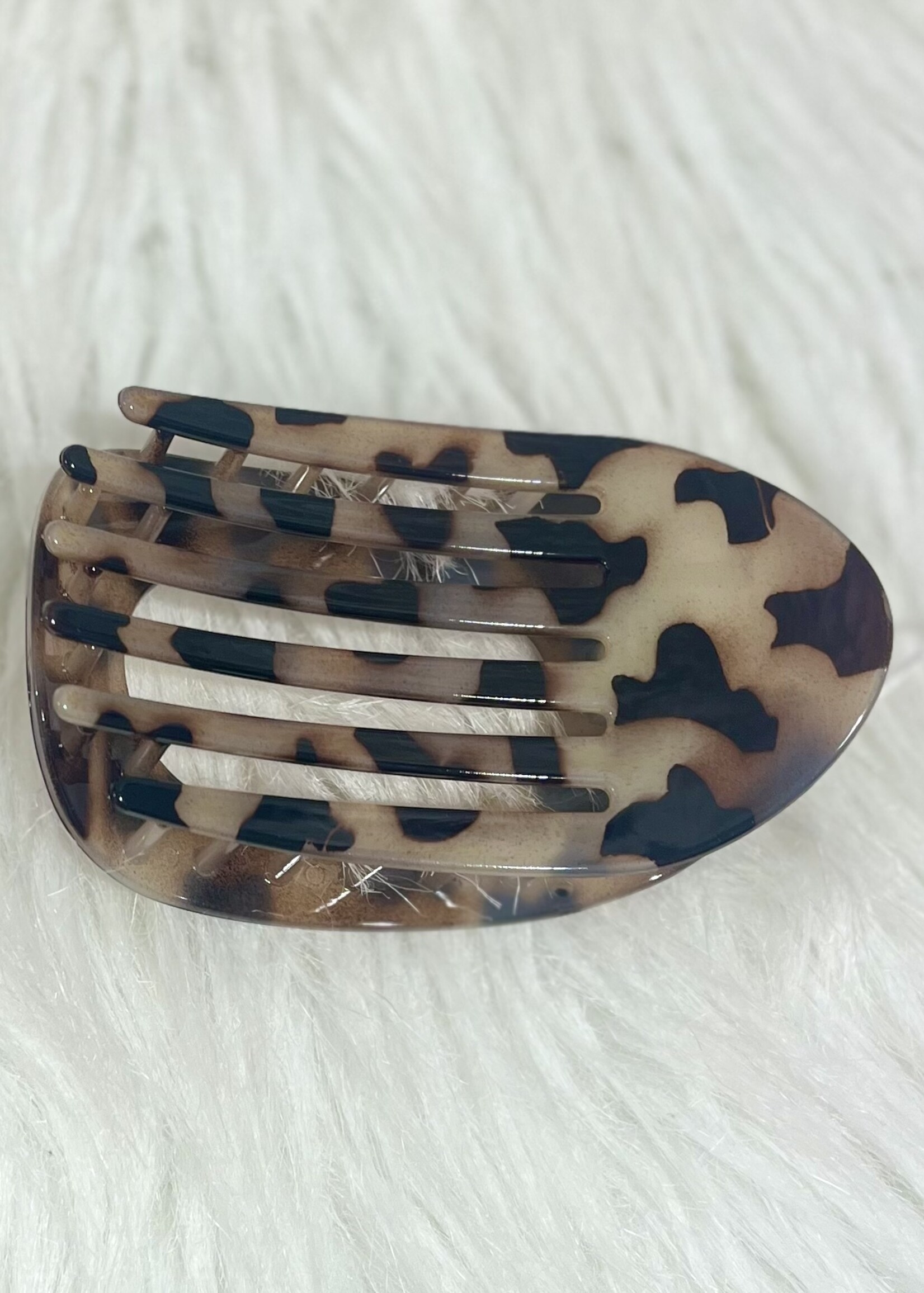 White Leopard Oval Flat Hair Clip