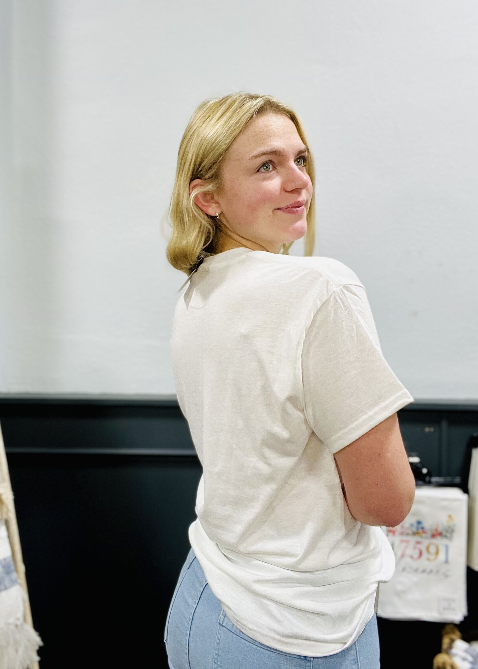 Bow/Tree Merry Christmas Short Sleeve Tee