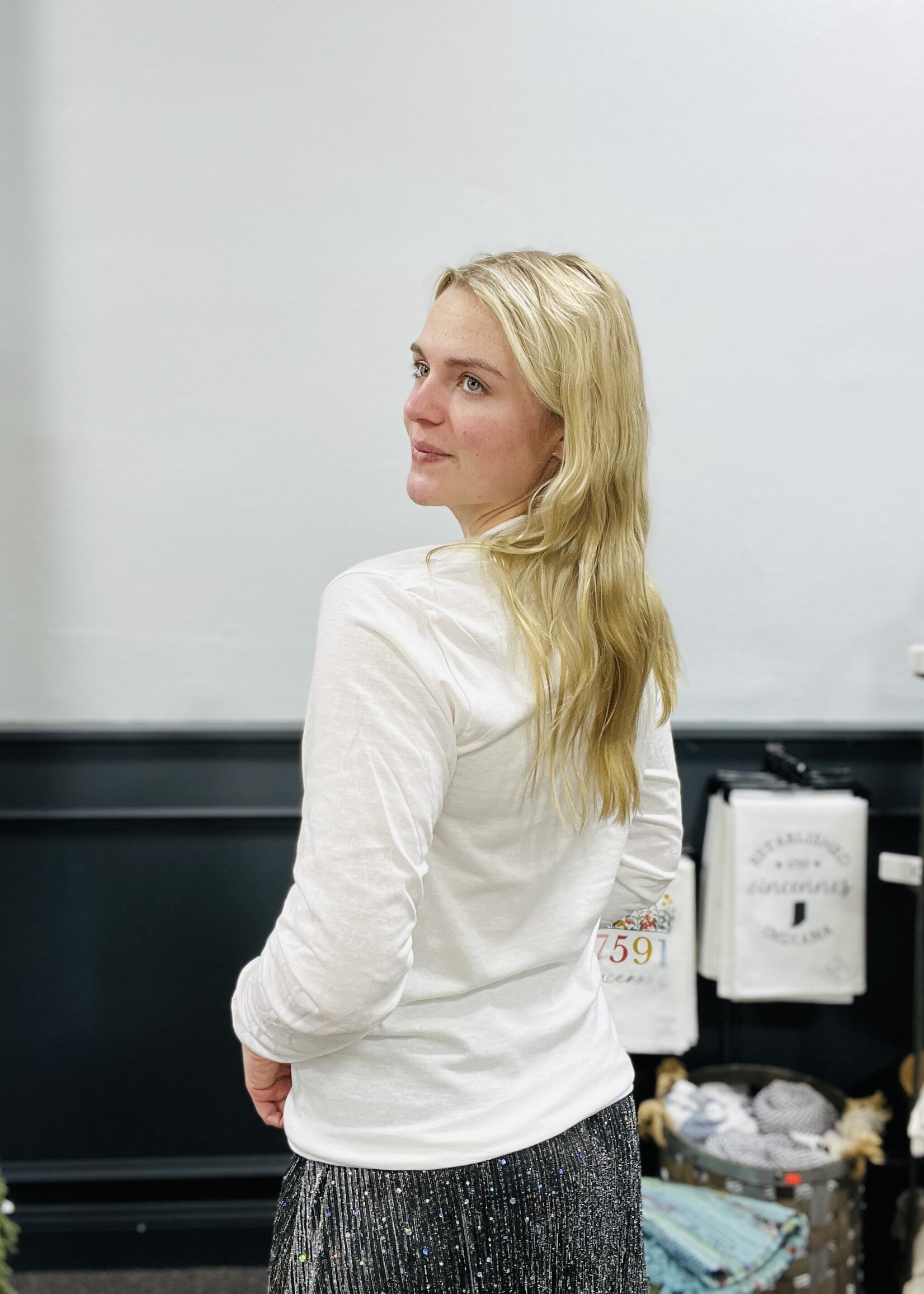 Bow/Tree Merry Christmas Long Sleeve Tee