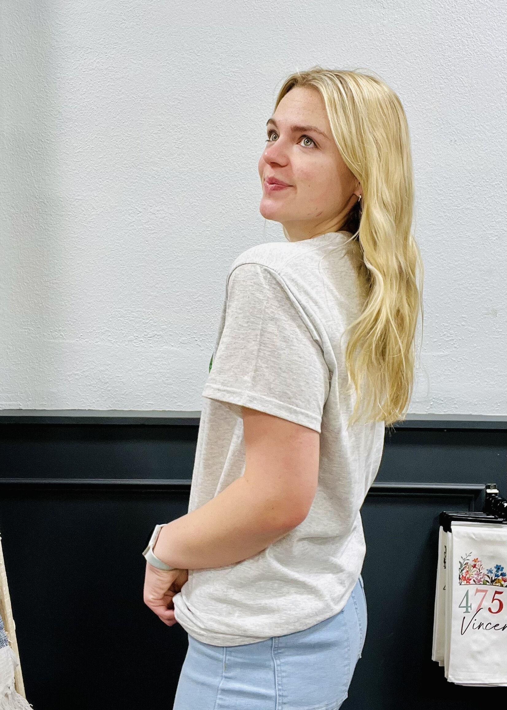 Merry Short Sleeve Tee