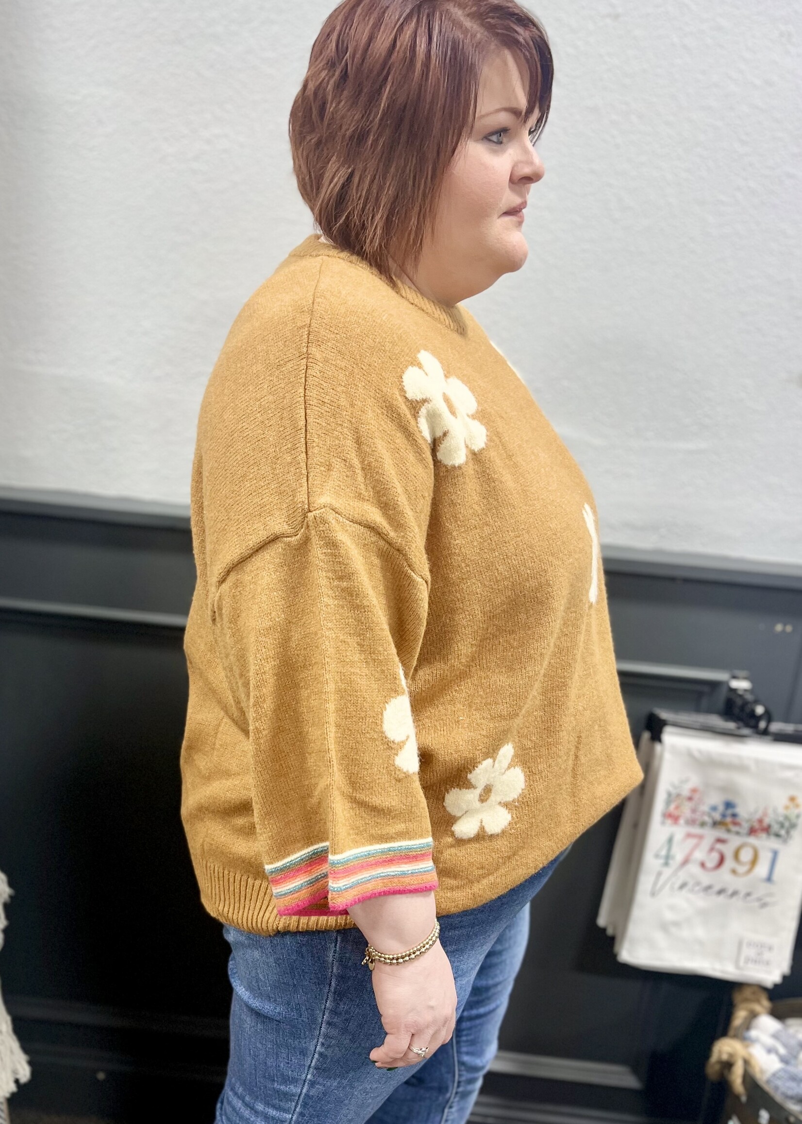Easel Retro Flower Sweater