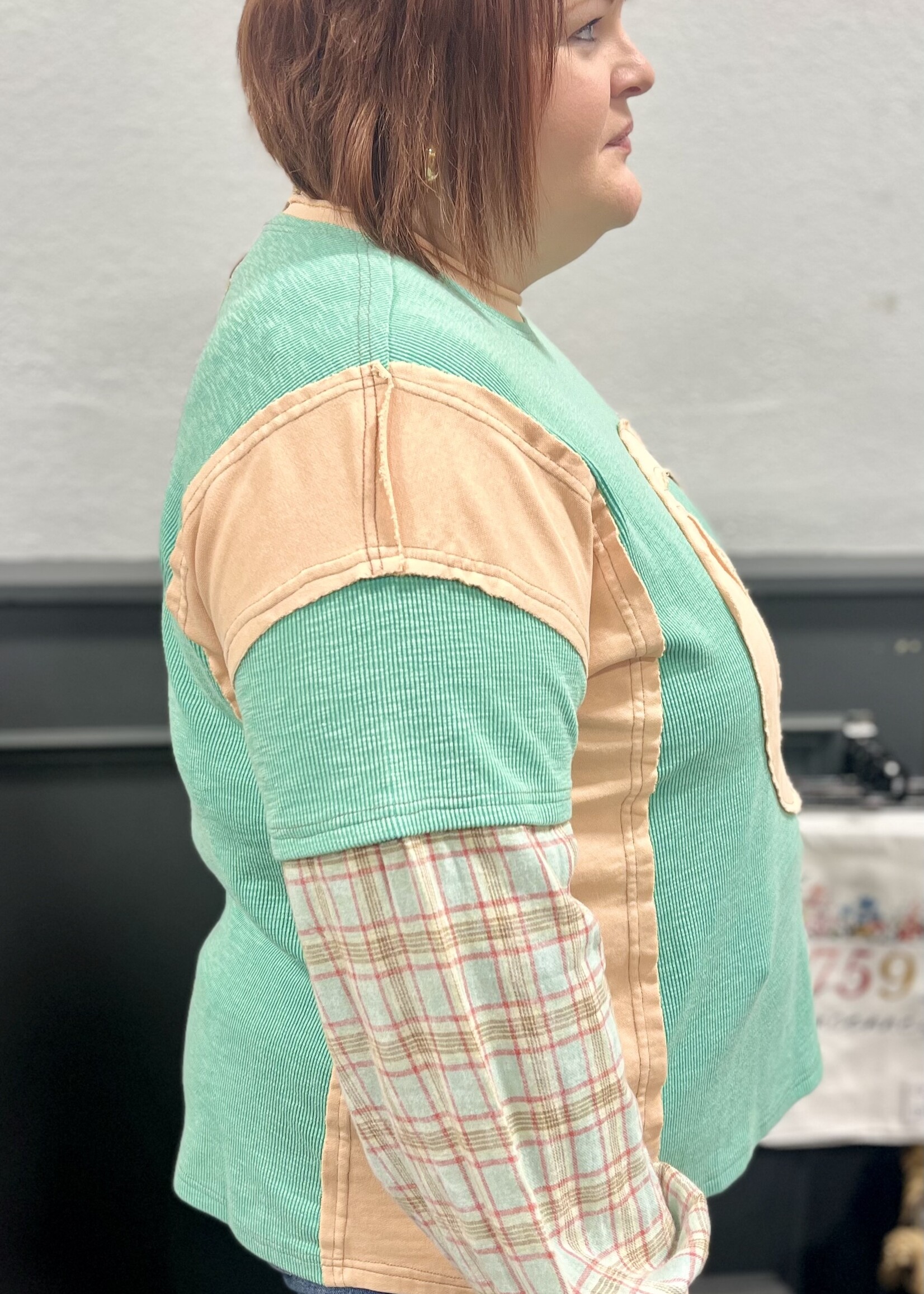 Easel Mint Peace Plaid Sleeve Top