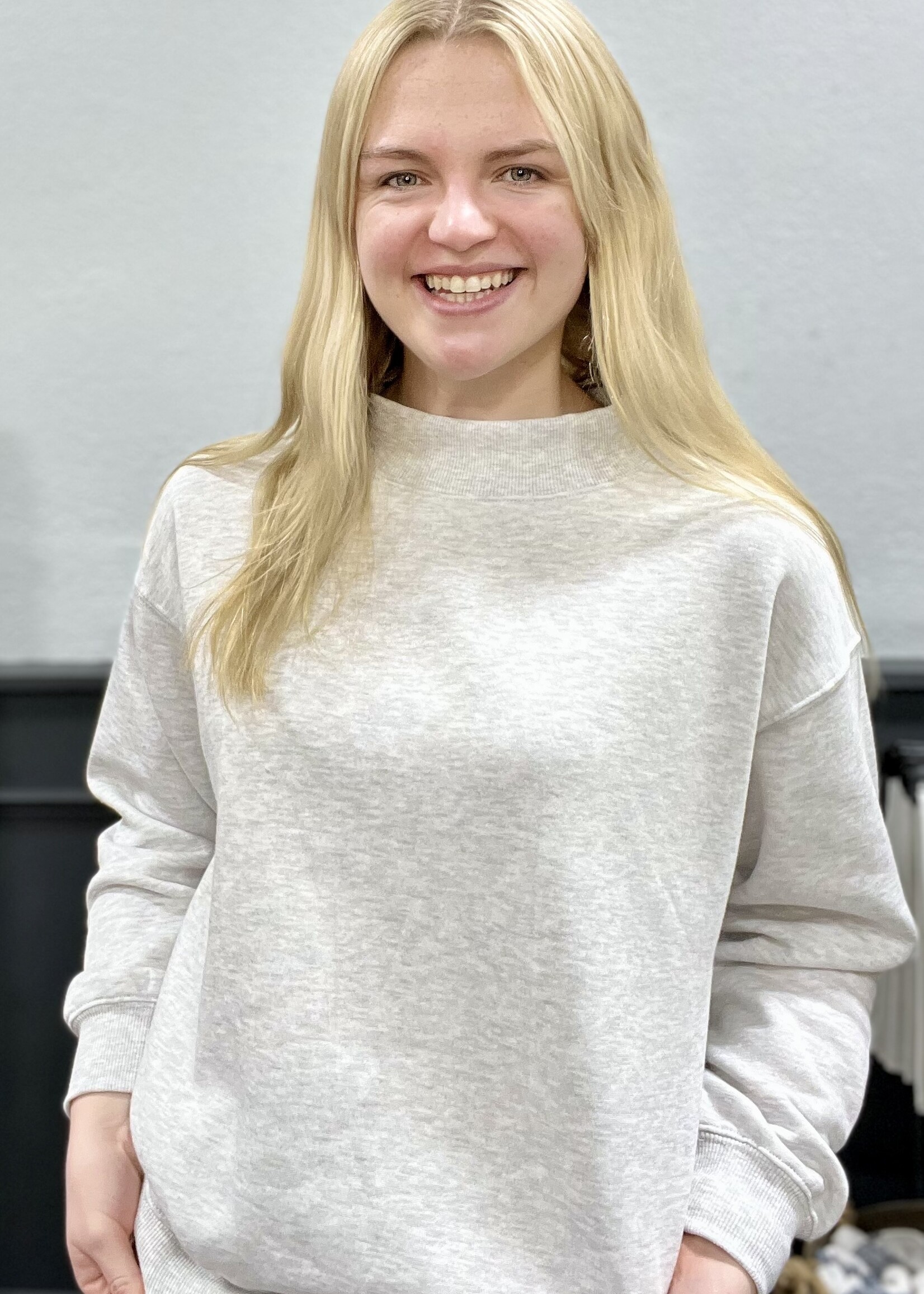 Mock Neck Pullover in Ice Grey