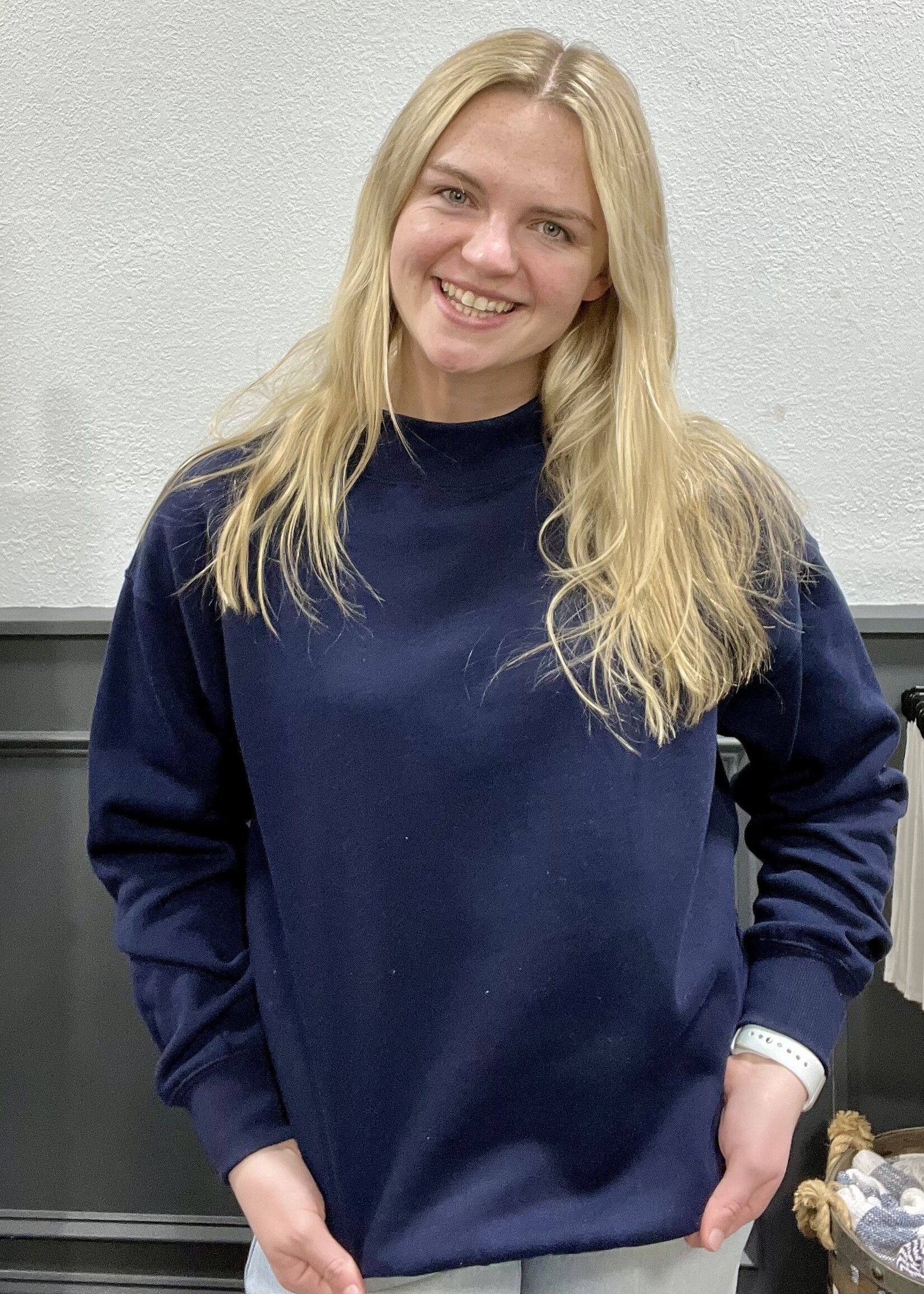 Mock Neck Pullover in Navy