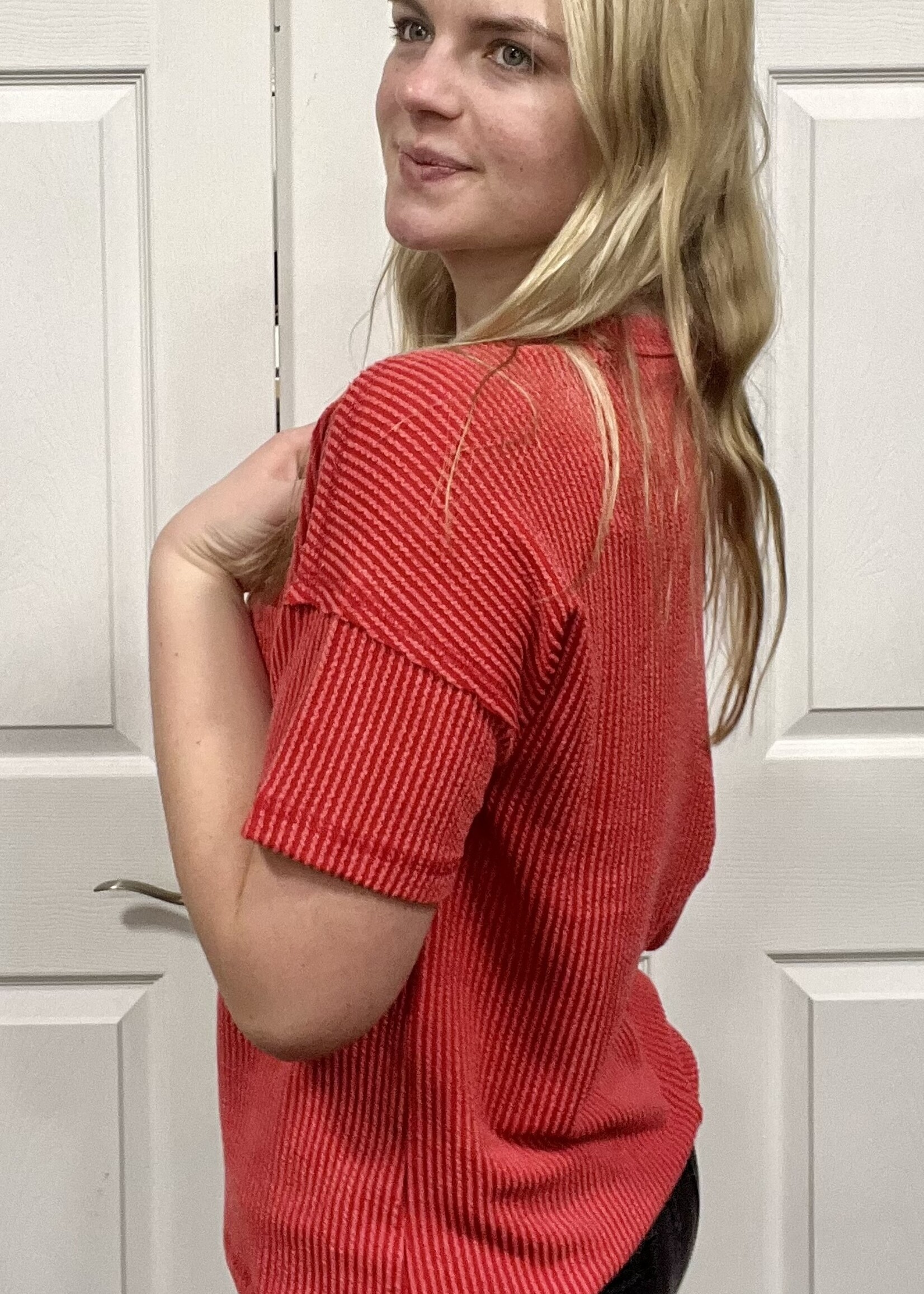 Red Ribbed Short Sleeve Pocket Top