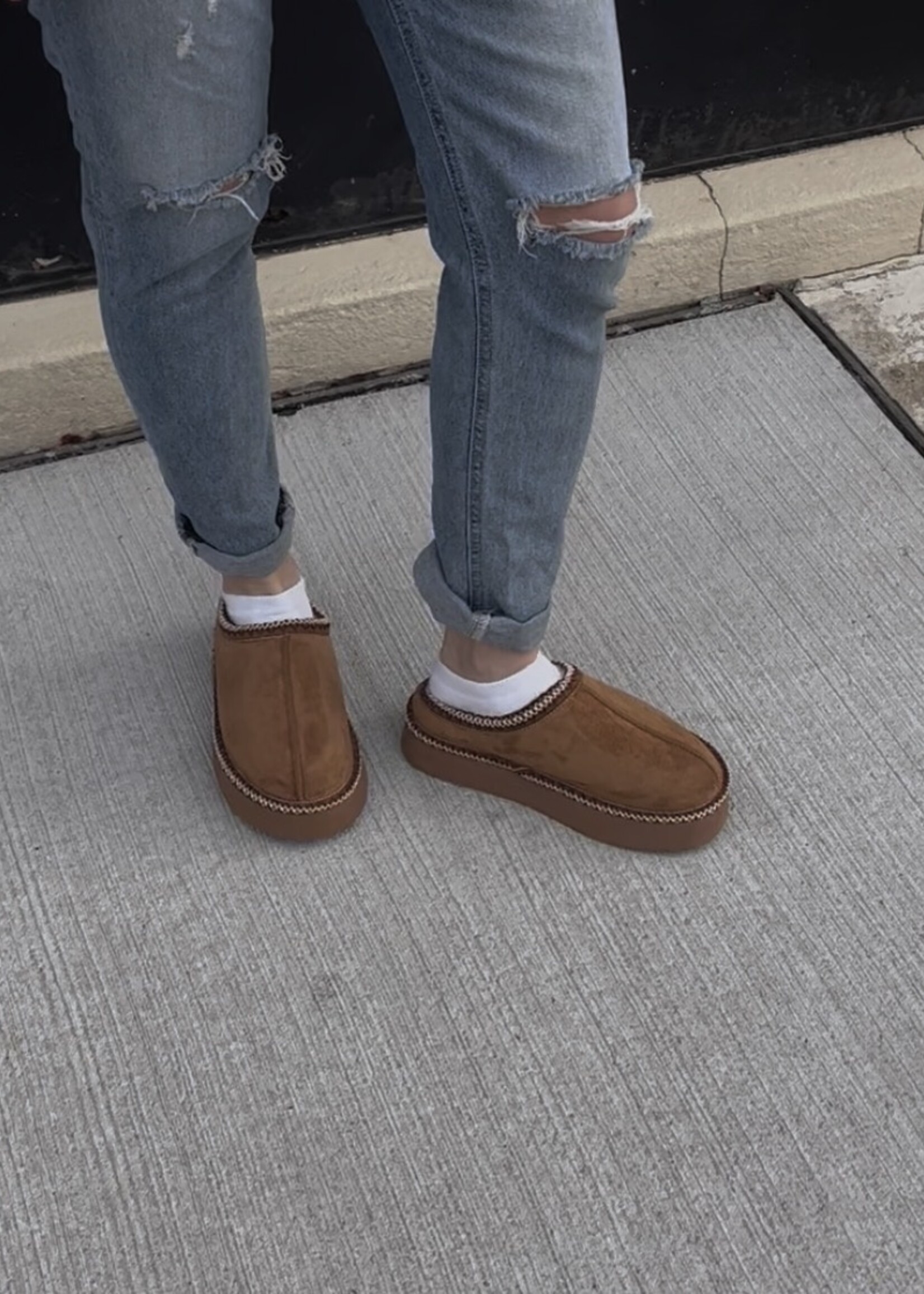 Very G Christy Mule in Tan