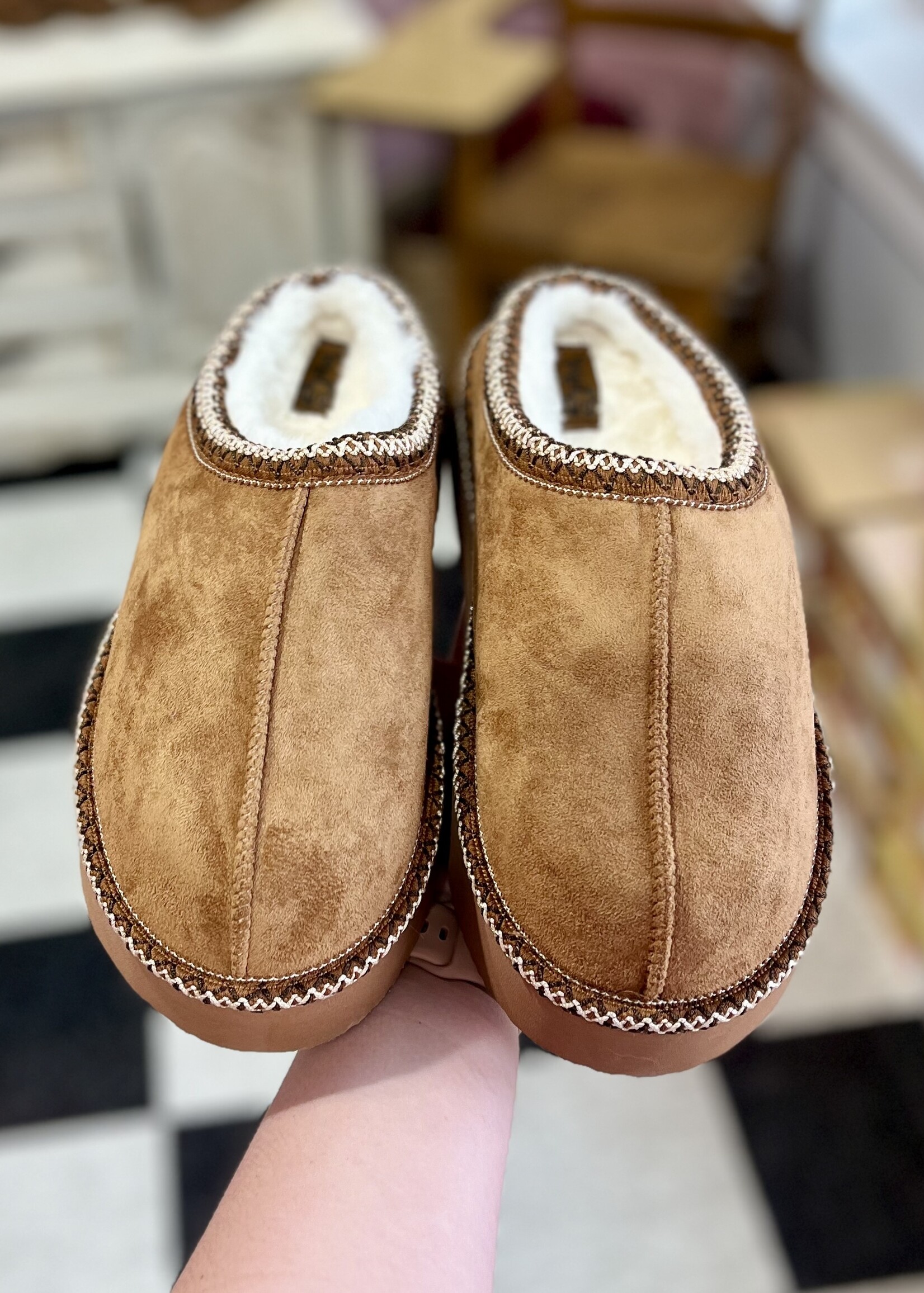 Very G Christy Mule in Tan