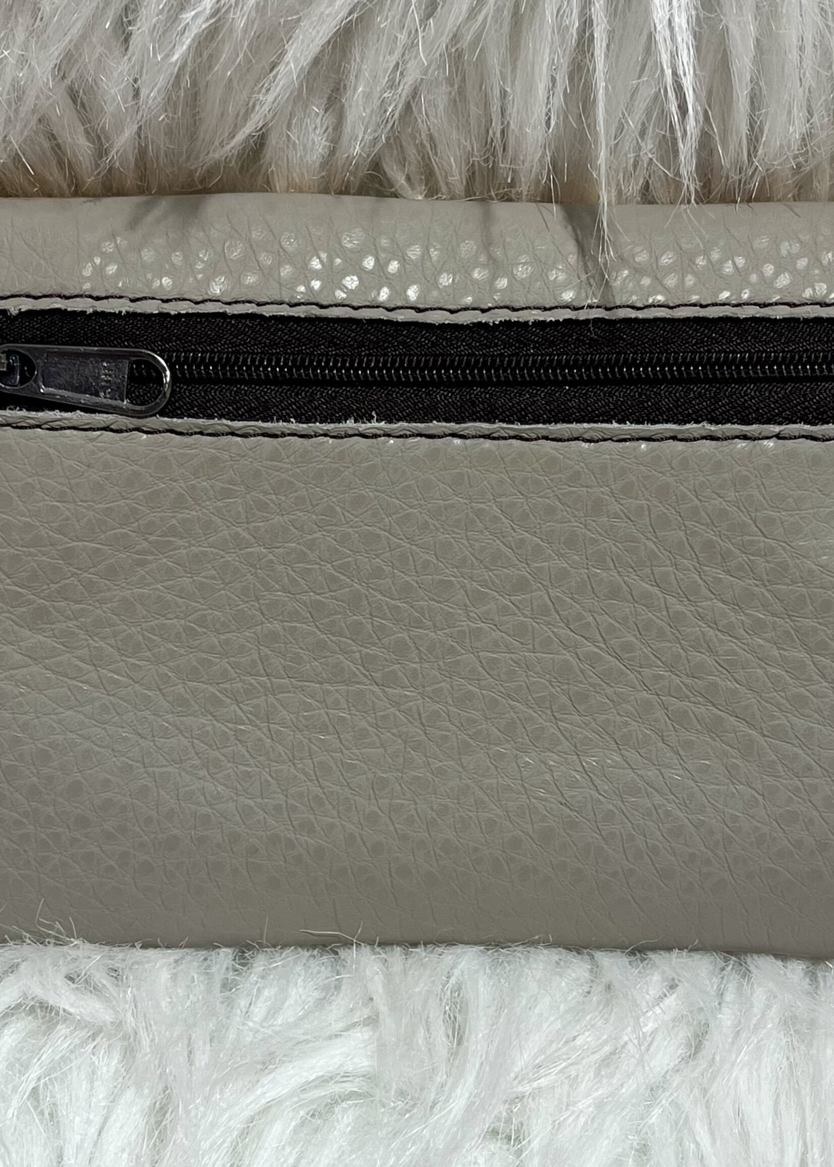 Soruka The Zoe Phone Bag