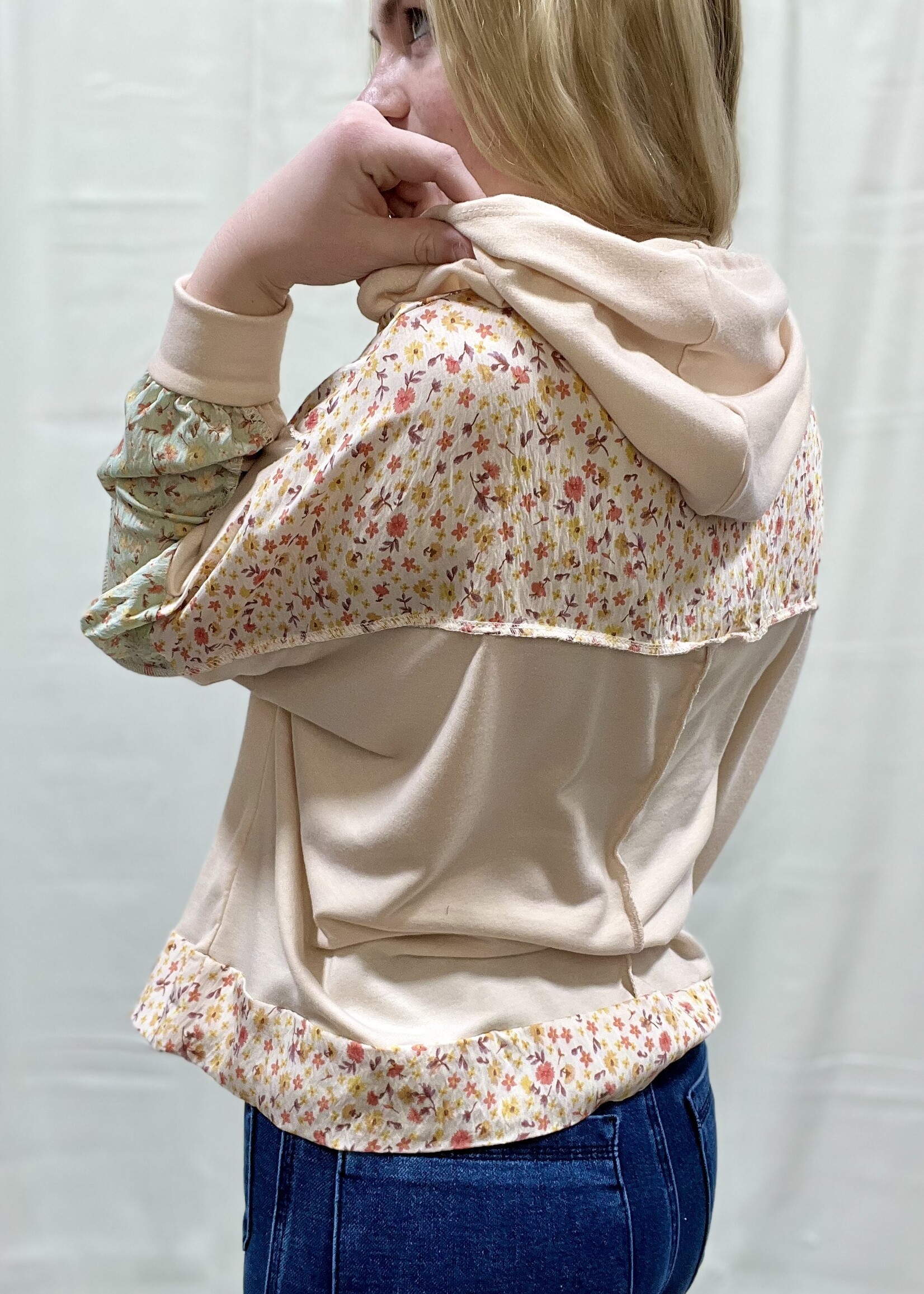 Oatmeal/Floral Colorblock Hooded Top
