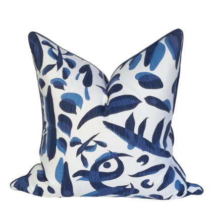 Mc'Kaw Pillow