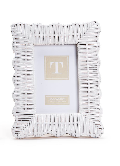 White Wicker Weave Scalloped Photo Frame