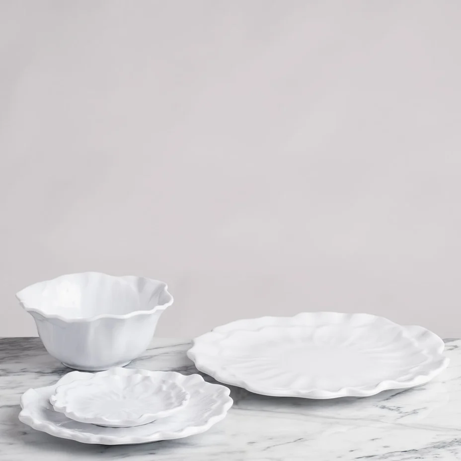 Q Home Design Peony White Melamine Canape Plate