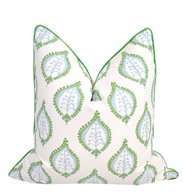 Biscayne Collection Cornelia Pillow / Spring 22"