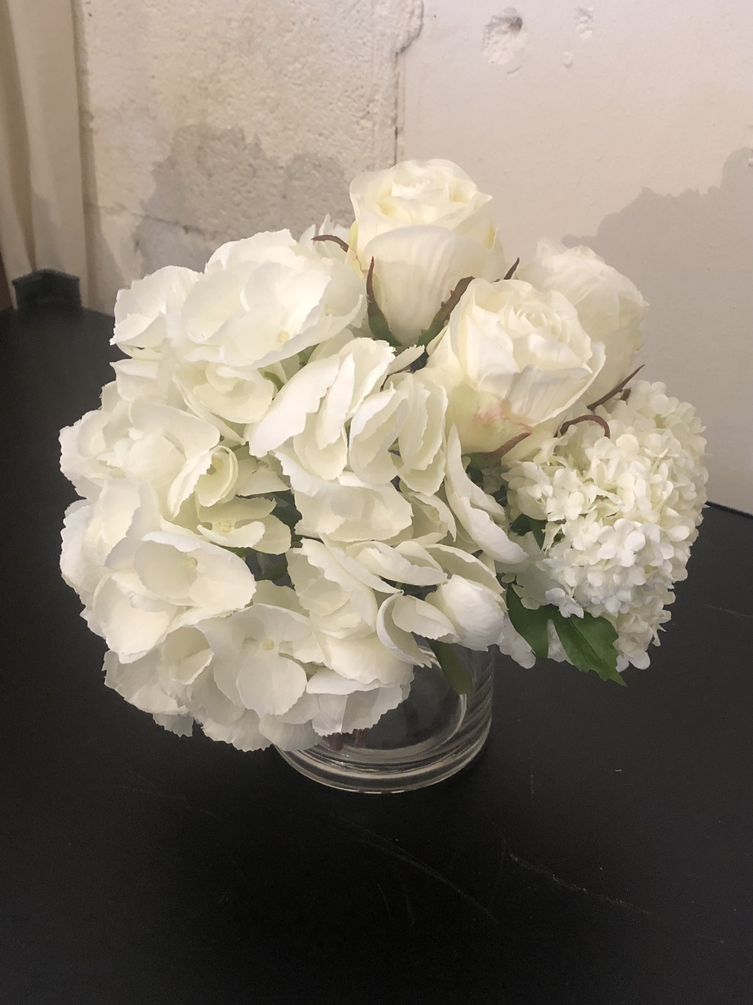 Hydrangea, Rosebuds & Viburnum in 4"Cylinder (WH)