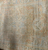 Lilian Rug. 6' 4" X 4'10"
