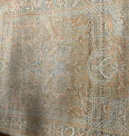 Lilian Rug. 6' 4" X 4'10"