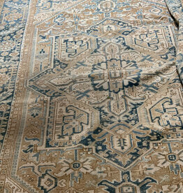 Heriz Rug 10'10" X 7' 9"