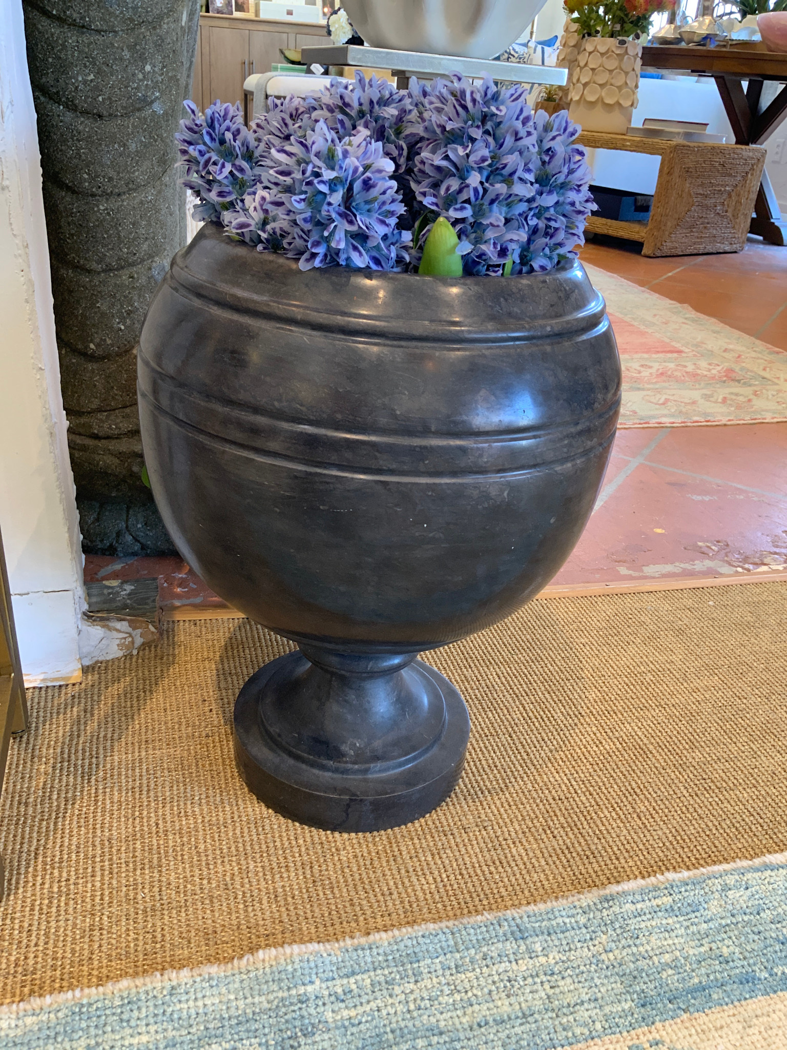 Large Outdoor Urn 18"Hx13"D