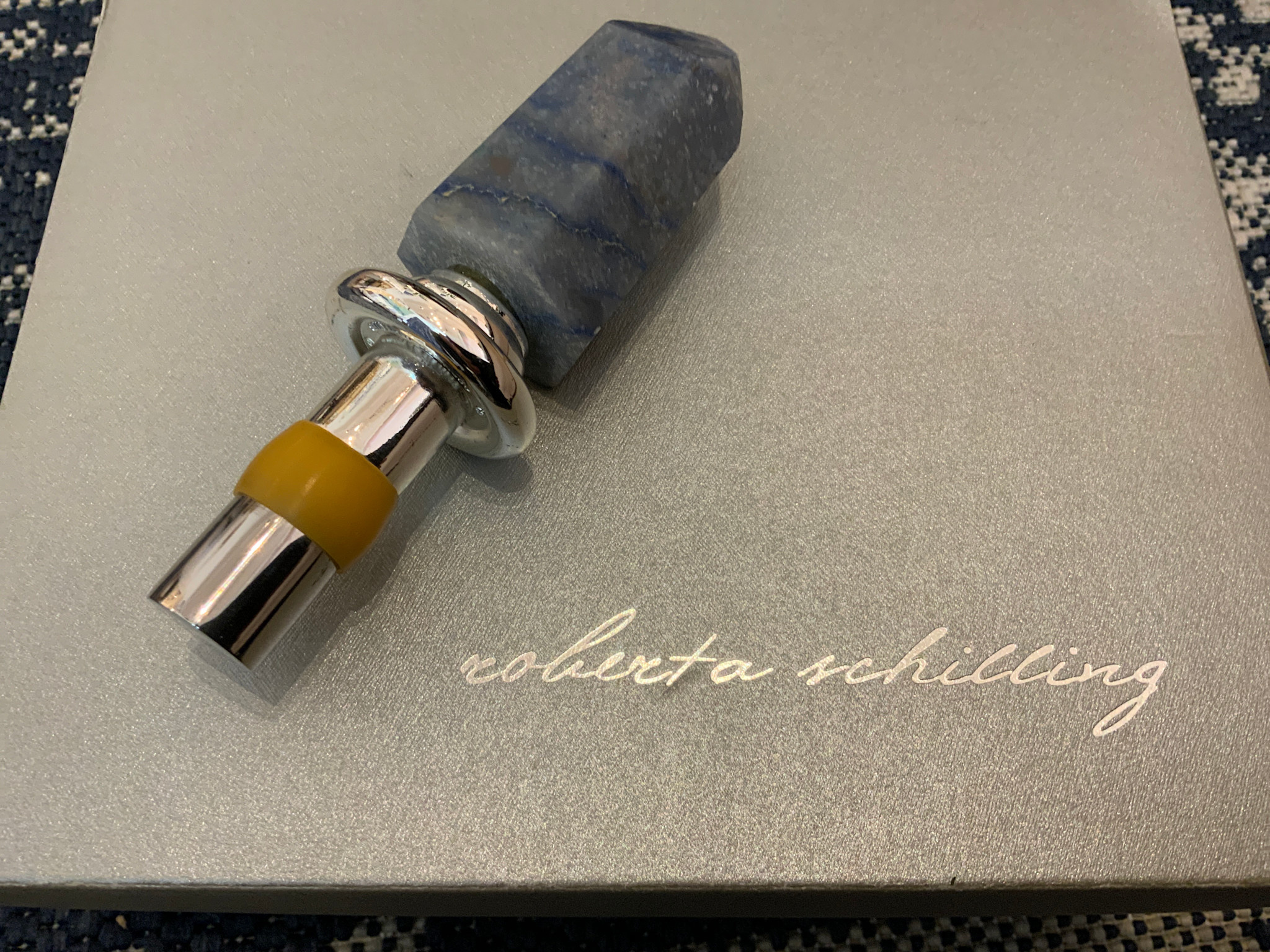 Turnwald Quartz Bottle Topper - Blue Quartz
