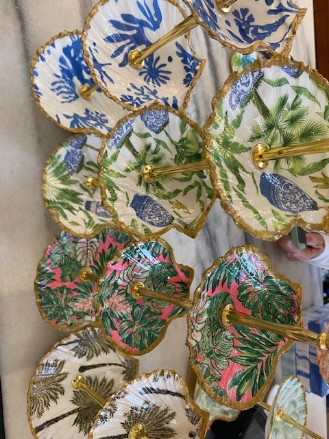 Michele's 3 Tiered Shells/Assorted