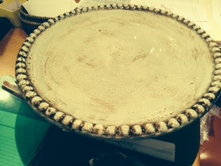 ceramic cake stand