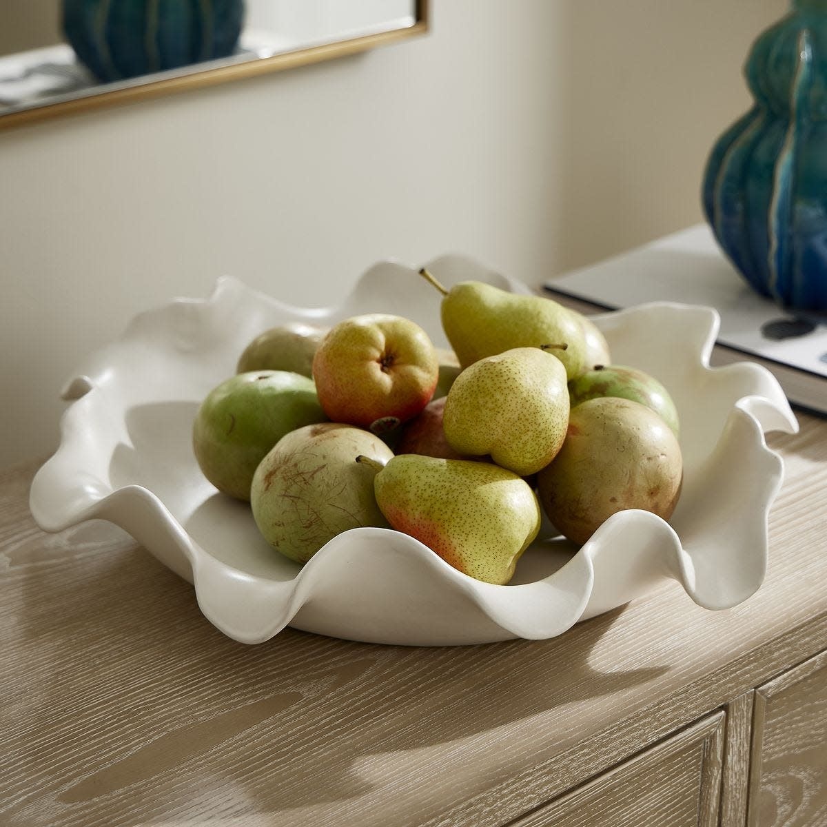 Wave Crest Indoor/Out Bowl 20"Wx4"Hx20"D