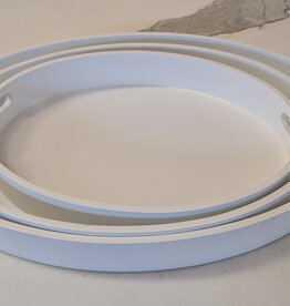 White Oval Trays S/.3 22 1/4" W x 15" L,19" W x 13" L ,15 3/4" W x 11" L x 2 1/2" H