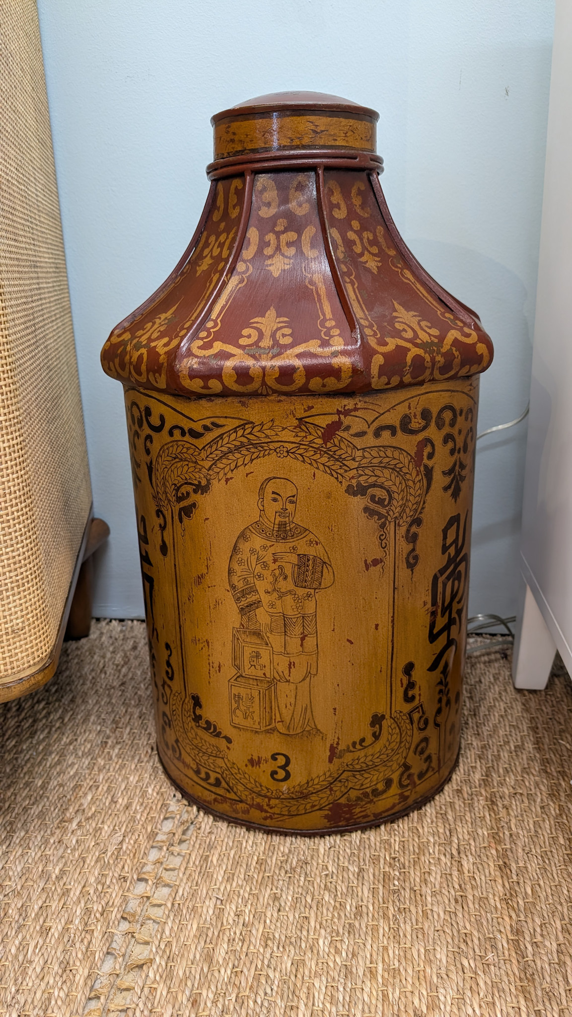 TEA CONTAINER
