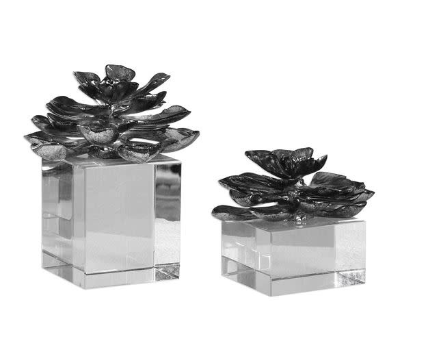 Sm Indian Lotus Sculpture 6.5x6.5x5h