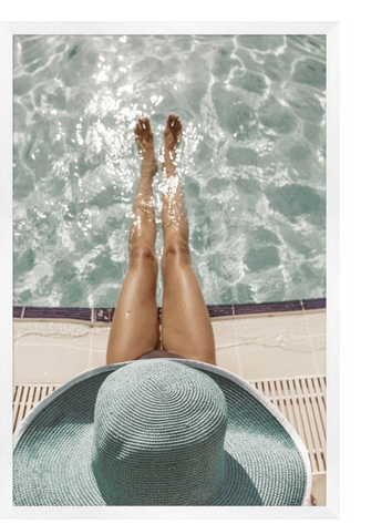 Brigitte by the Pool 43x63