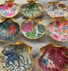 Decorative Large Shells Assorted