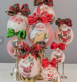 Pettite Grande ornament 6''