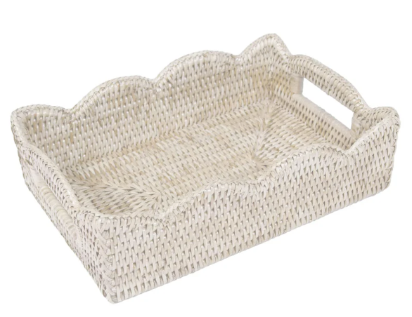 SM Rattan Scalloped Tray cream