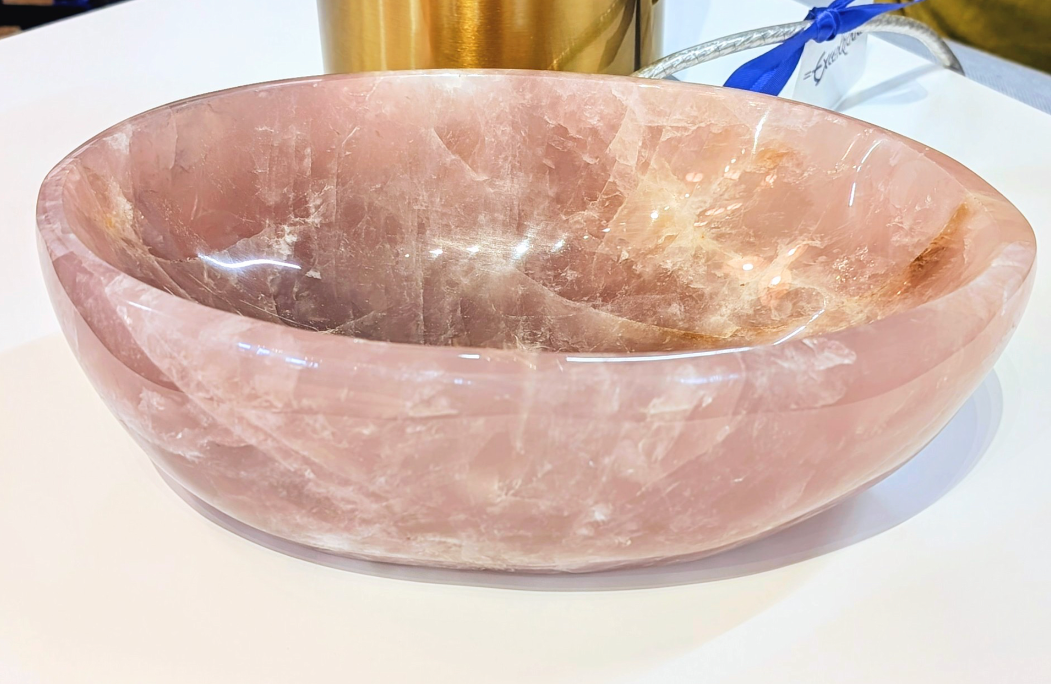 Rose Quartz Bowl / Hand-carved 3.7kg -10.5x7x3.5