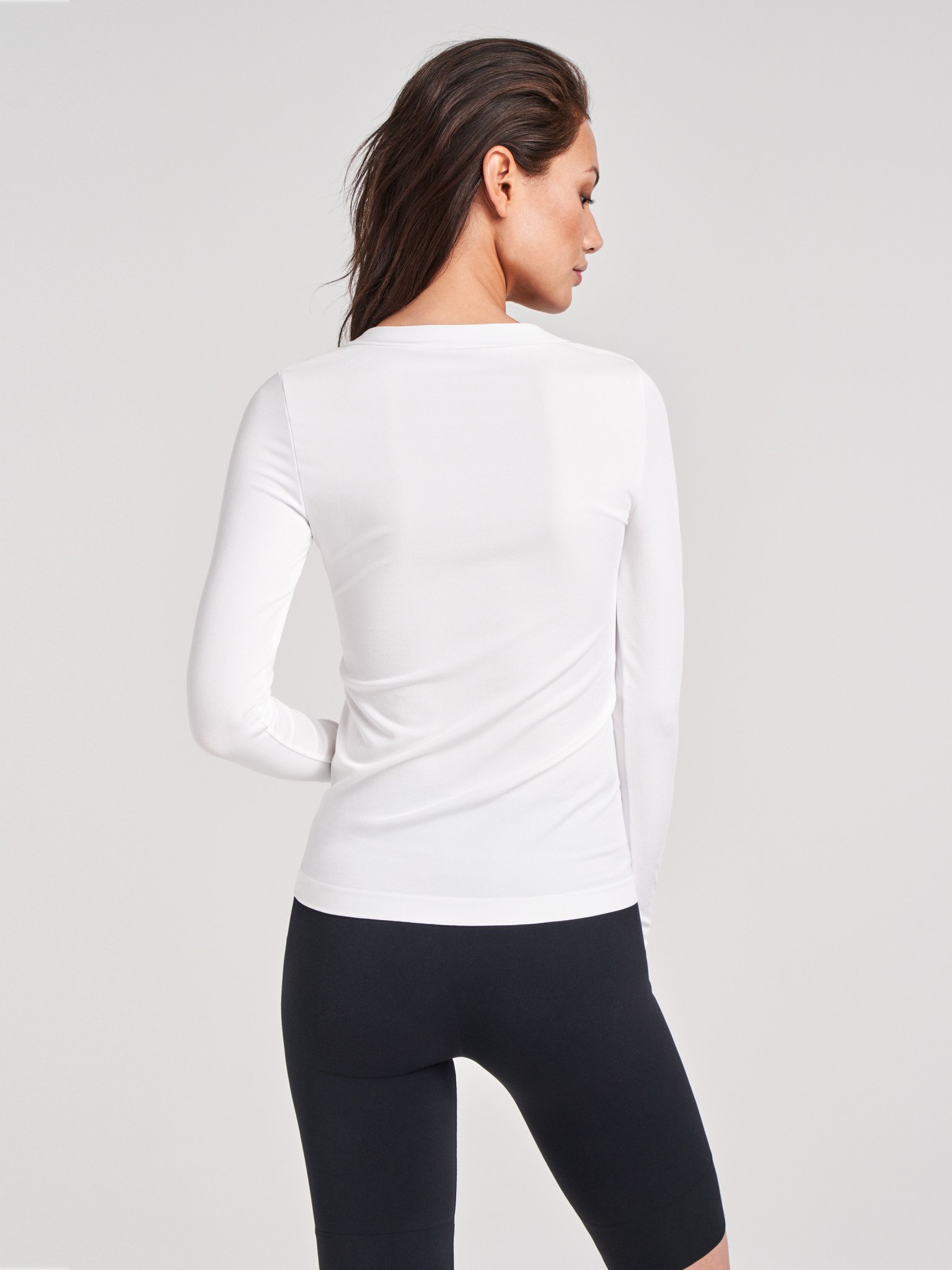 Wolford Aurora Pure Pullover – Intrigue Fine Apparel