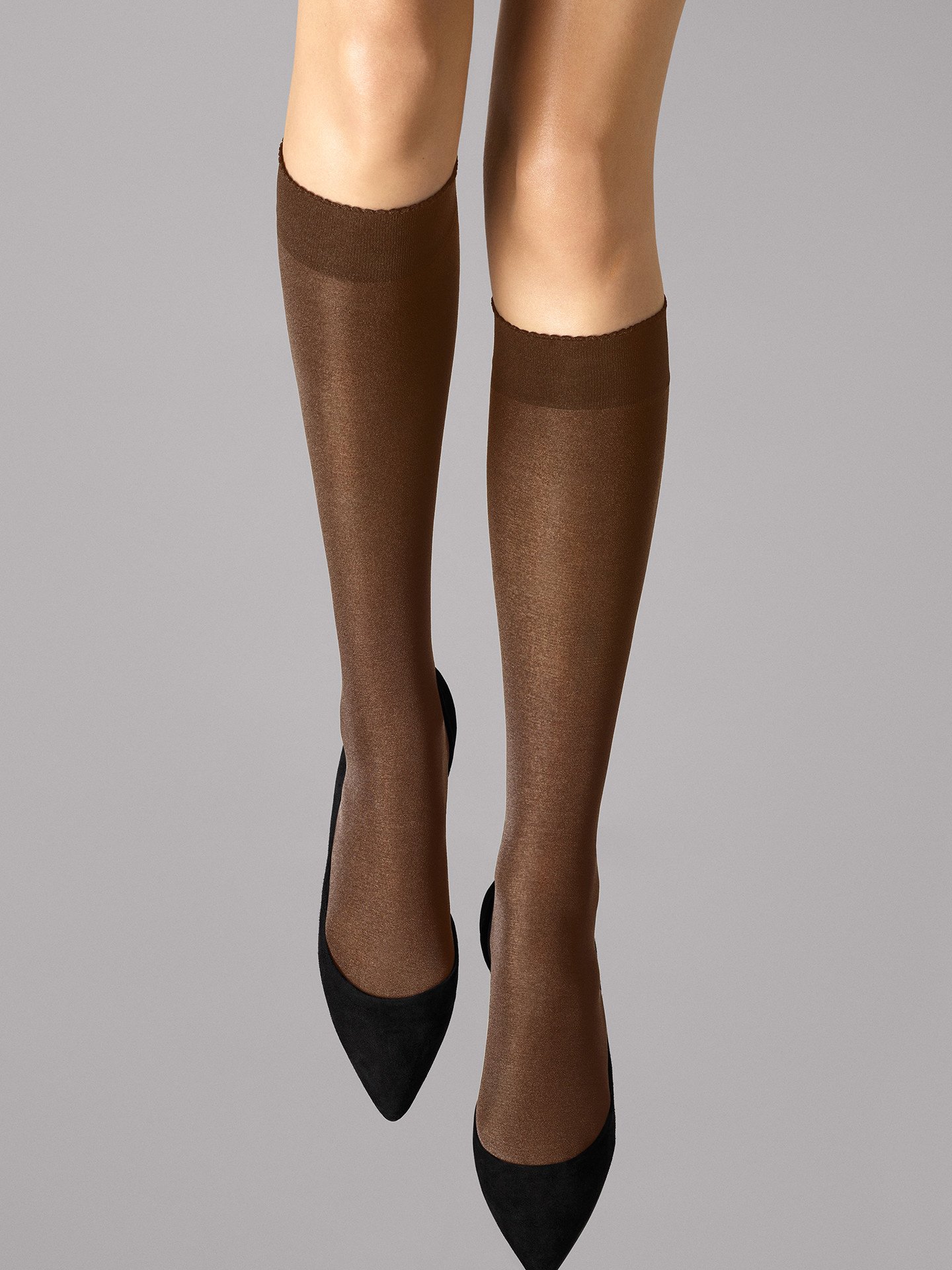 WOLFORD 30923 Velvet de Luxe 50 Knee-Highs