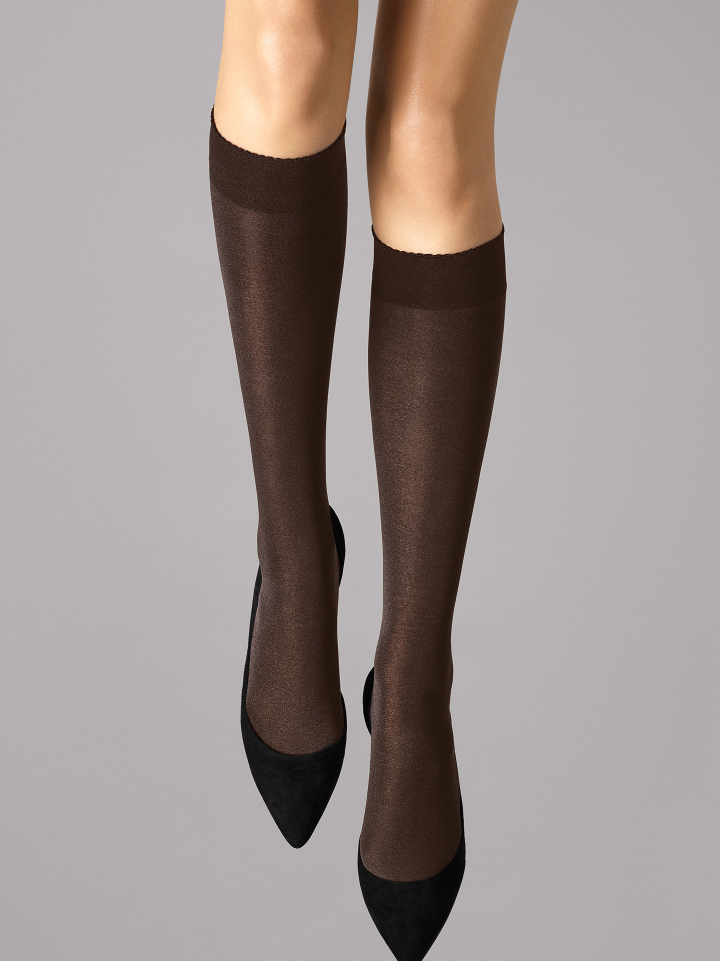 WOLFORD 30923 Velvet de Luxe 50 Knee-Highs