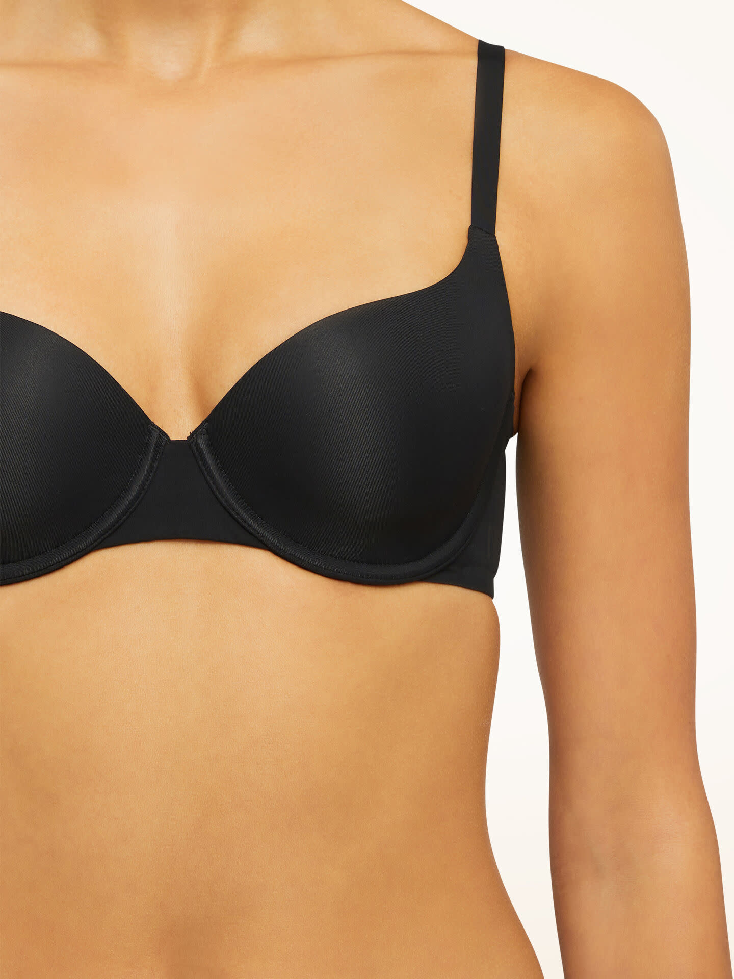 WOLFORD 4W1015 Pure 3W Cup Bra