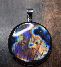 TWS SS Spectrolite/Labradorite 38mm Pendant