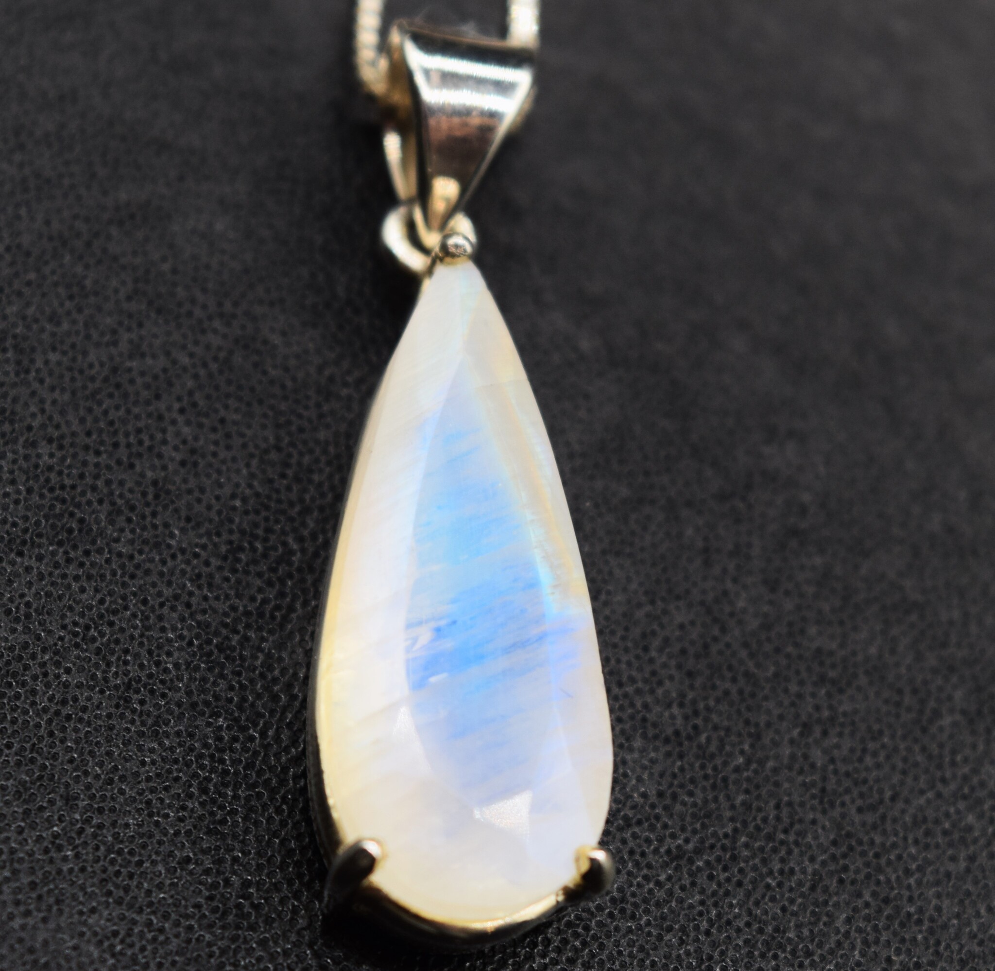 VIT 005 SS Rainbow Moonstone 11x27mm Faceted Teardrop Shaped Pendant With 18" Box Chain