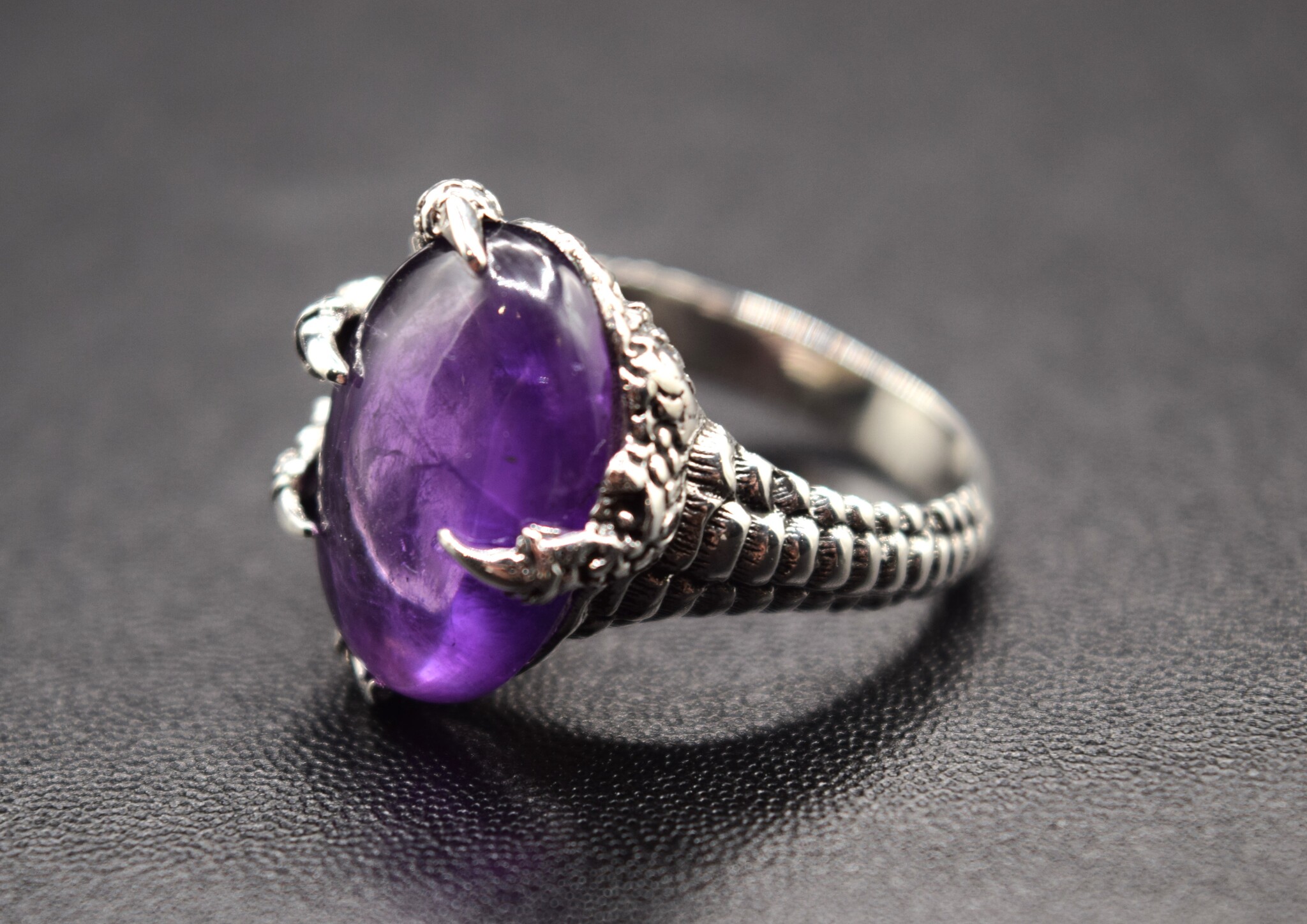 GDS 035 SS Amethyst 14x17mm Oval Cabochon Oxidized Talon Prong Ring Size 9