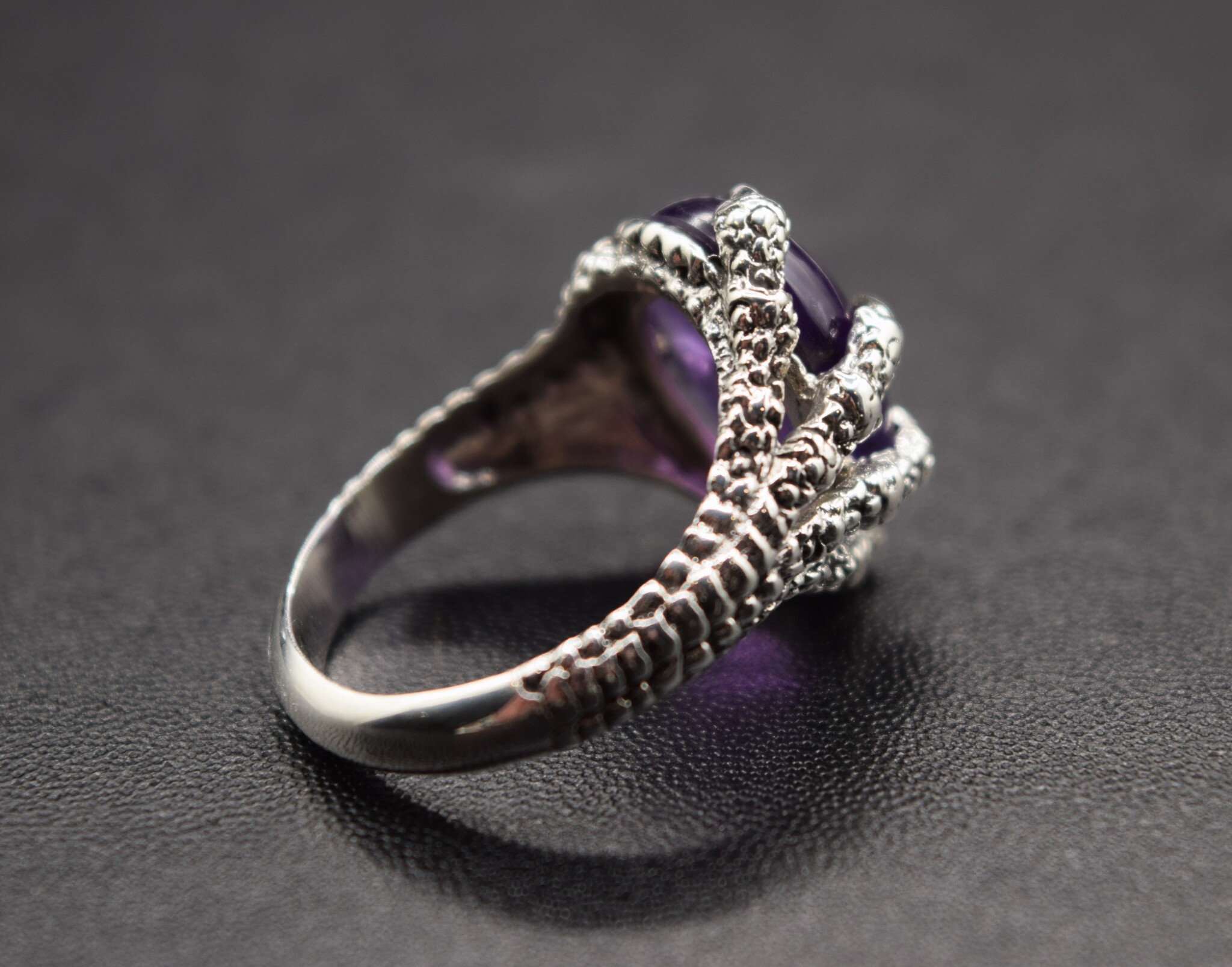GDS 035 SS Amethyst 14x17mm Oval Cabochon Oxidized Talon Prong Ring Size 9